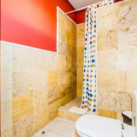 Playa Blanca Sleeps 6 Pool Air Con Wifi * Playa Blanca (Lanzarote)